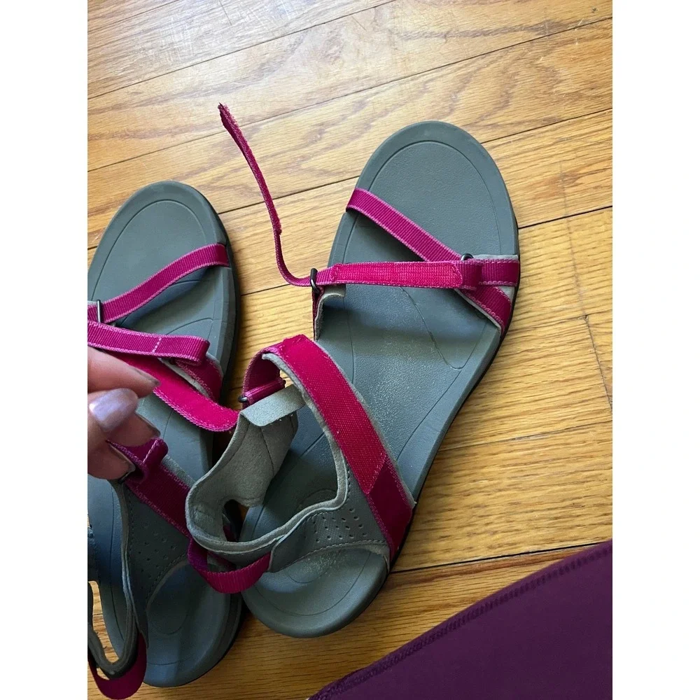 Teva Verra Sandals Strappy Hiking Outdoor Gray Magenta Women Size - Picture 5 of 7
